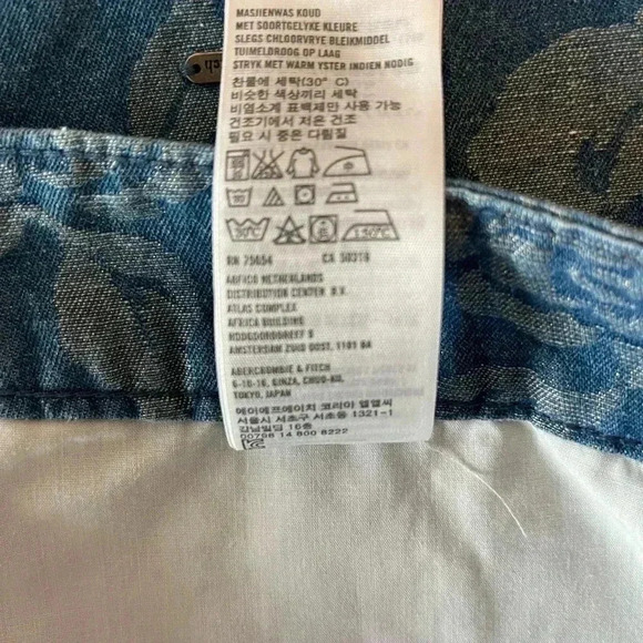 NWT Abercrombie & Fitch Metallic Floral Shimmery Micro Mini Skirt Size 8 - Picture 6 of 11